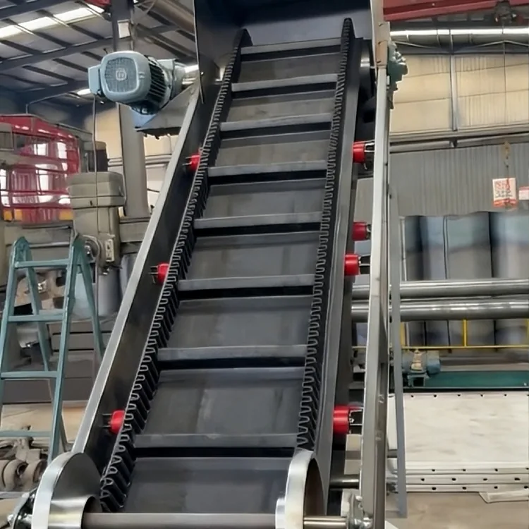 How Do Sidewall Belt Conveyors Improve Steep-Angle Material Handling?