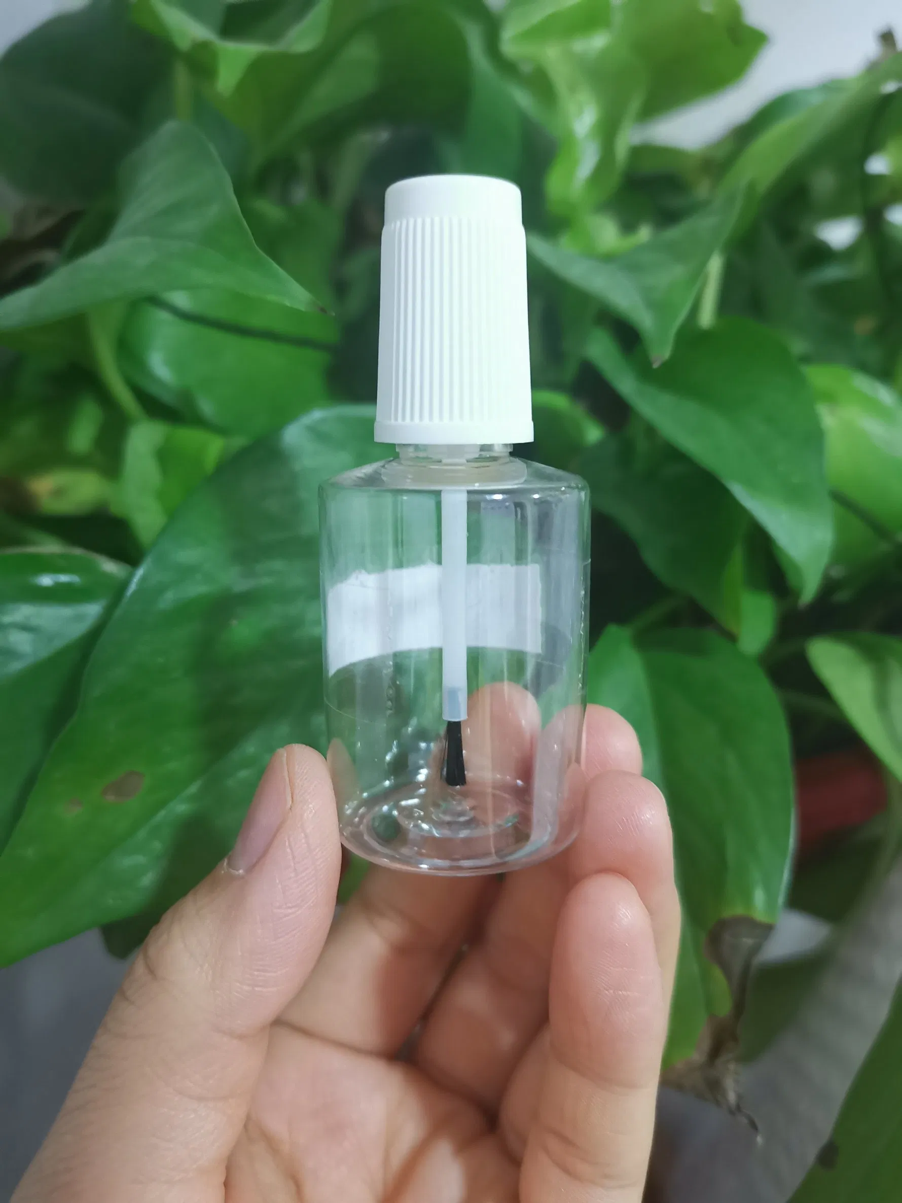 20ml 30ml Clear Pet Plasitc Light Nail Polish Treatment Bottles with Brush