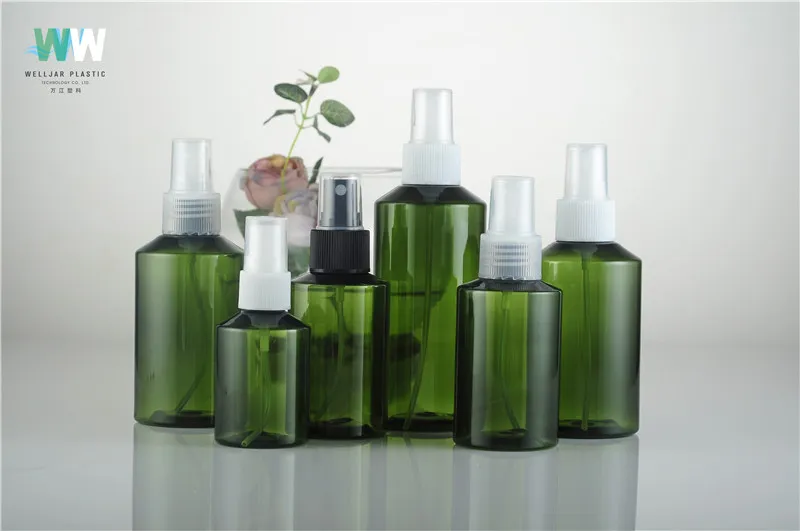 30ml Oblique Shoulder Green Plastic Bottle with Lotion Pump or Sprayer