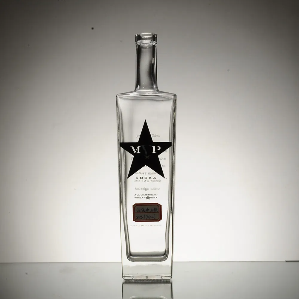 Crystal Russian Vodka Clear Glass Bottle with Cheap Price