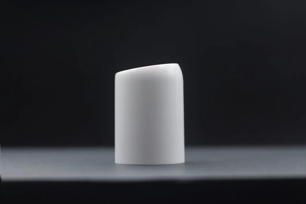 Customized Irregular Cosmetic Bottle Packaging PP Solid Color Irregular Cap Plastic Lid