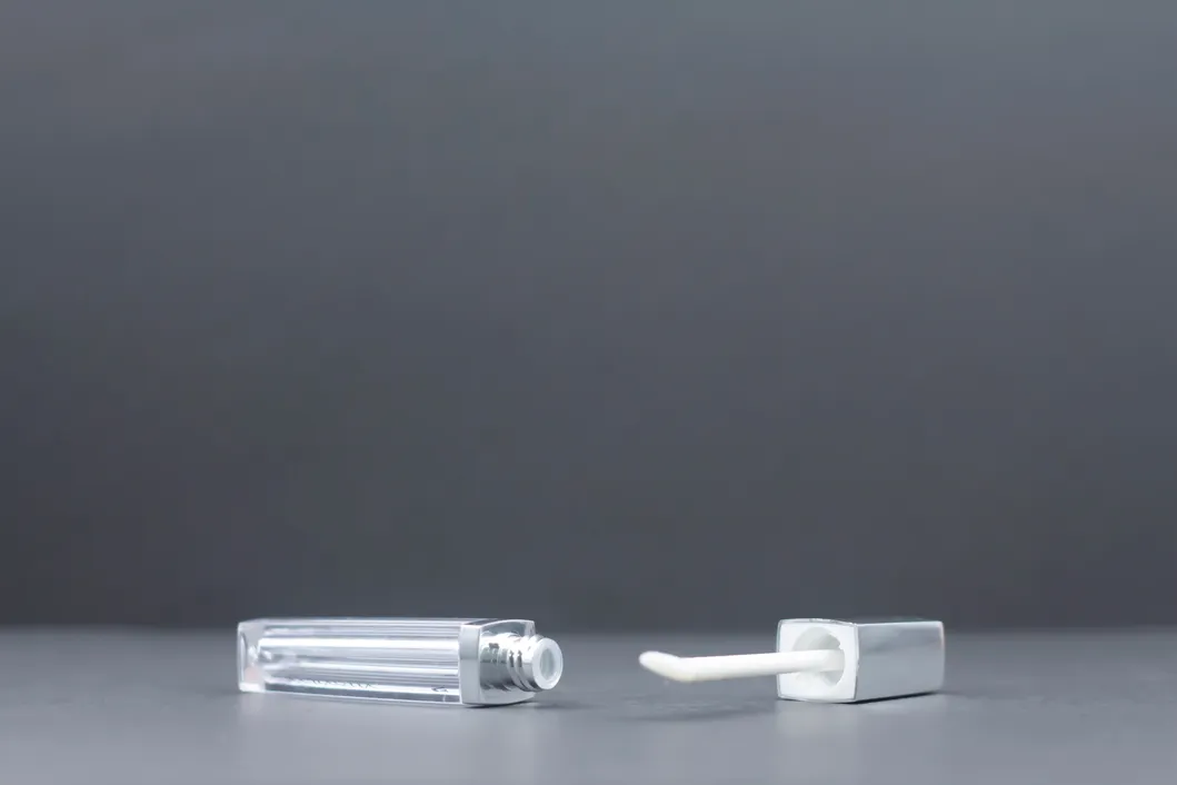 Plastic as Hot Stamping Cosmetic Packaging Makeup Products Lip Glaze