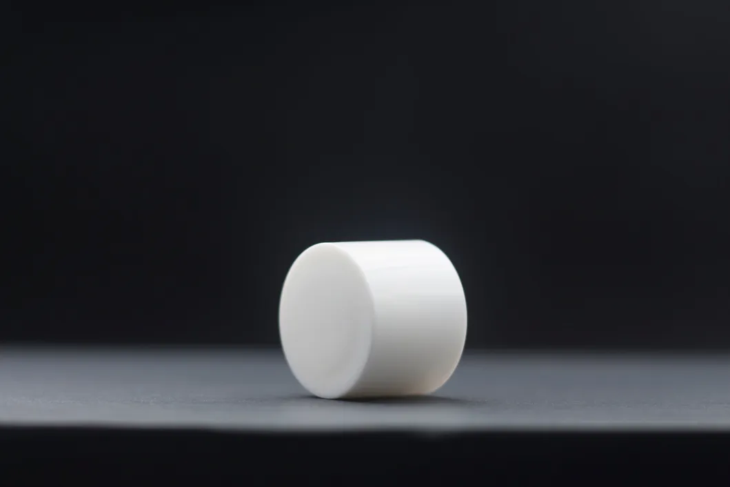 Skincare Products Cosmetic Liquid Toner Packaging Screw Cap Plastic Lid.